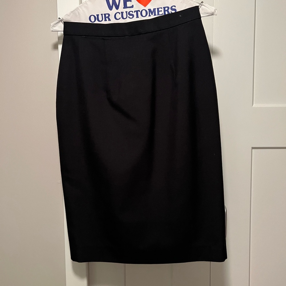 Woman’s Army Service Uniform skirt, size 8 J/P